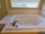 2322 Edgewood Drive - Photo 37