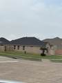 903 Christopher - Photo 2