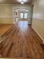 903 Christopher - Photo 4
