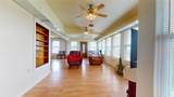 2205 Front Avenue Avenue - Photo 8