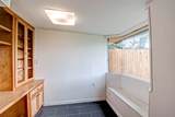 4804 Saxon Street - Photo 24