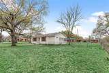 1114 L J Street - Photo 3