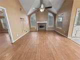 914 Chase Creek Circle - Photo 3