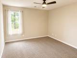 19502 Country Mountain Court - Photo 16