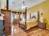 1922 Oakwood Court Drive - Photo 24