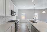 10627 Whitejacket - Photo 13