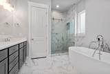 909 Oak Street - Photo 24