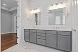 909 Oak Street - Photo 26