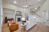 14018 Hawthorne Circle - Photo 12