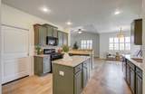 14018 Hawthorne Circle - Photo 15