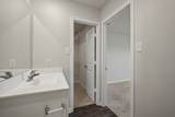 16475 Honeysuckle Hill Drive - Photo 14
