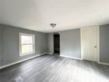 10037 Lazy Oaks Drive - Photo 16