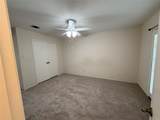 1007 Stoneleigh Court - Photo 7