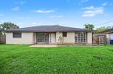 300 Castlelake Drive - Photo 20