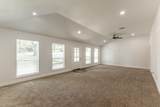 161 Lakeway Circle - Photo 11