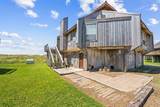 304 Private Road 640 - Photo 5