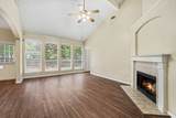 1805 Manor Circle - Photo 4