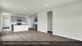 407 Robin Street - Photo 7