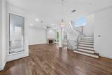 818 Lester Street - Photo 15