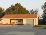 1037 Main St - Photo 2