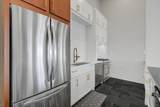 2206 Strand St - Photo 10