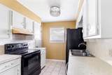 117 Queens Row - Photo 16