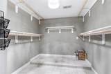 117 Queens Row - Photo 22
