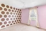 117 Queens Row - Photo 25