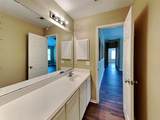 2306 Hollyfield Lane - Photo 20