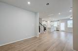 1526 Lakeline Oak Drive - Photo 5