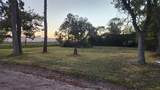 15607 Dowlwood Drive - Photo 3