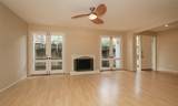 2100 Tanglewilde Street - Photo 8