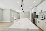 2602 Martinas Ct - Photo 4
