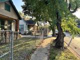 305 Eastwood Street - Photo 2