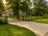 124 County Road 3185 - Photo 3