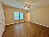 465 Lexington - Photo 16