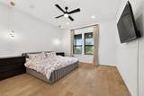19335 Hackberry Hollow Trail - Photo 19