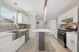 2202 Falling Oaks Road - Photo 18