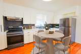 909 Sarah Street - Photo 11