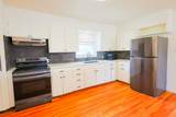 909 Sarah Street - Photo 12
