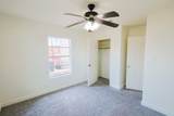 909 Sarah Street - Photo 21