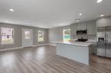 250 Shady Oaks Drive - Photo 5
