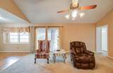 6926 Fox Knoll Lane - Photo 17
