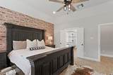 1603 Country Club Drive - Photo 17