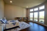 8326 Woods Hollow Trail - Photo 32