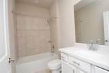 8326 Oakland Heights Lane - Photo 11