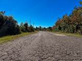 T-2 Fm 787 - Photo 2