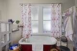 105 Mann Street - Photo 24