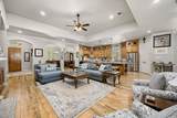 1022 Mcdaniel Drive - Photo 4