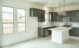 7102 Grassland Vista Lane - Photo 15